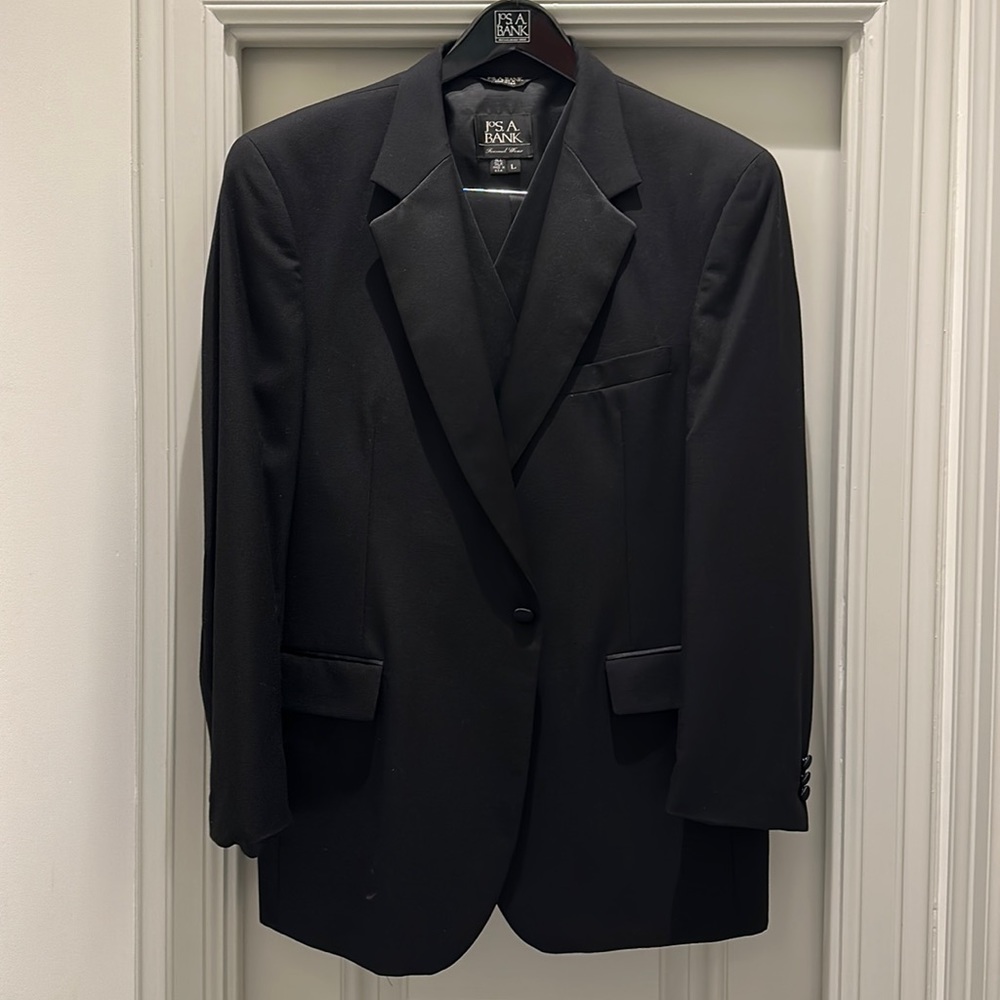 Men’s tuxedo